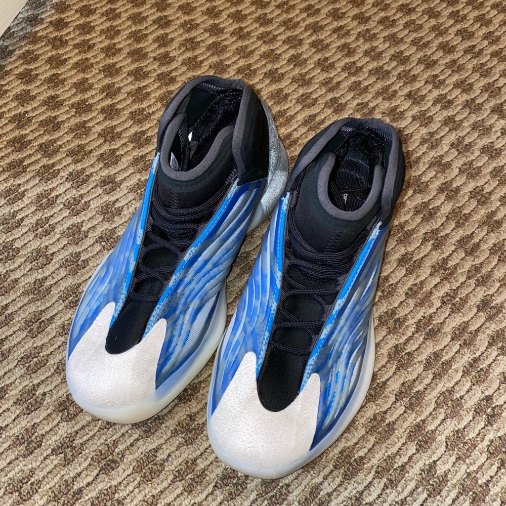 Adidas Yeezy QNTM Frozen Blue